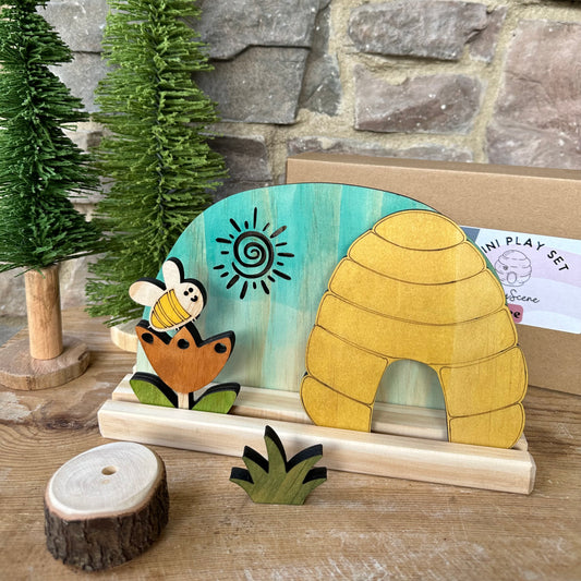 Mini storyscene playset -Bee