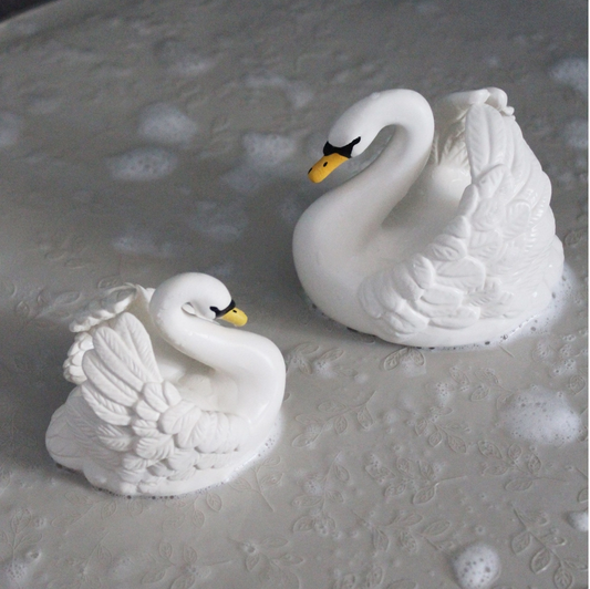 Natural Rubber Bath toy Swan