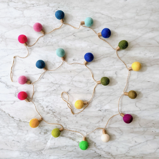 Felt Color Ball Lightbulb Garland