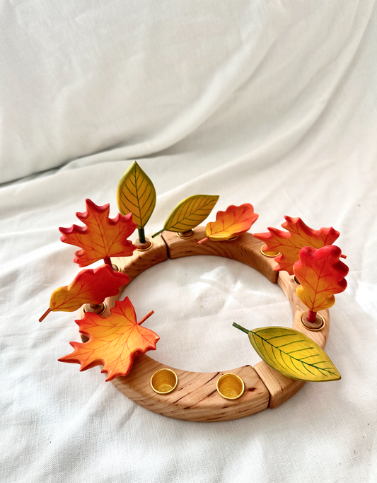 Autumn leaves set